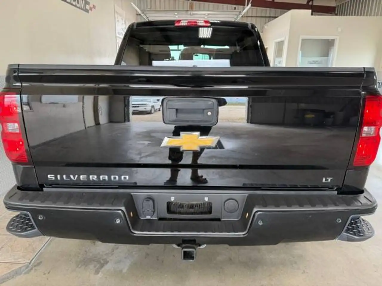 Chevrolet Silverado 1500 photo Chevrolet Silverado 1500