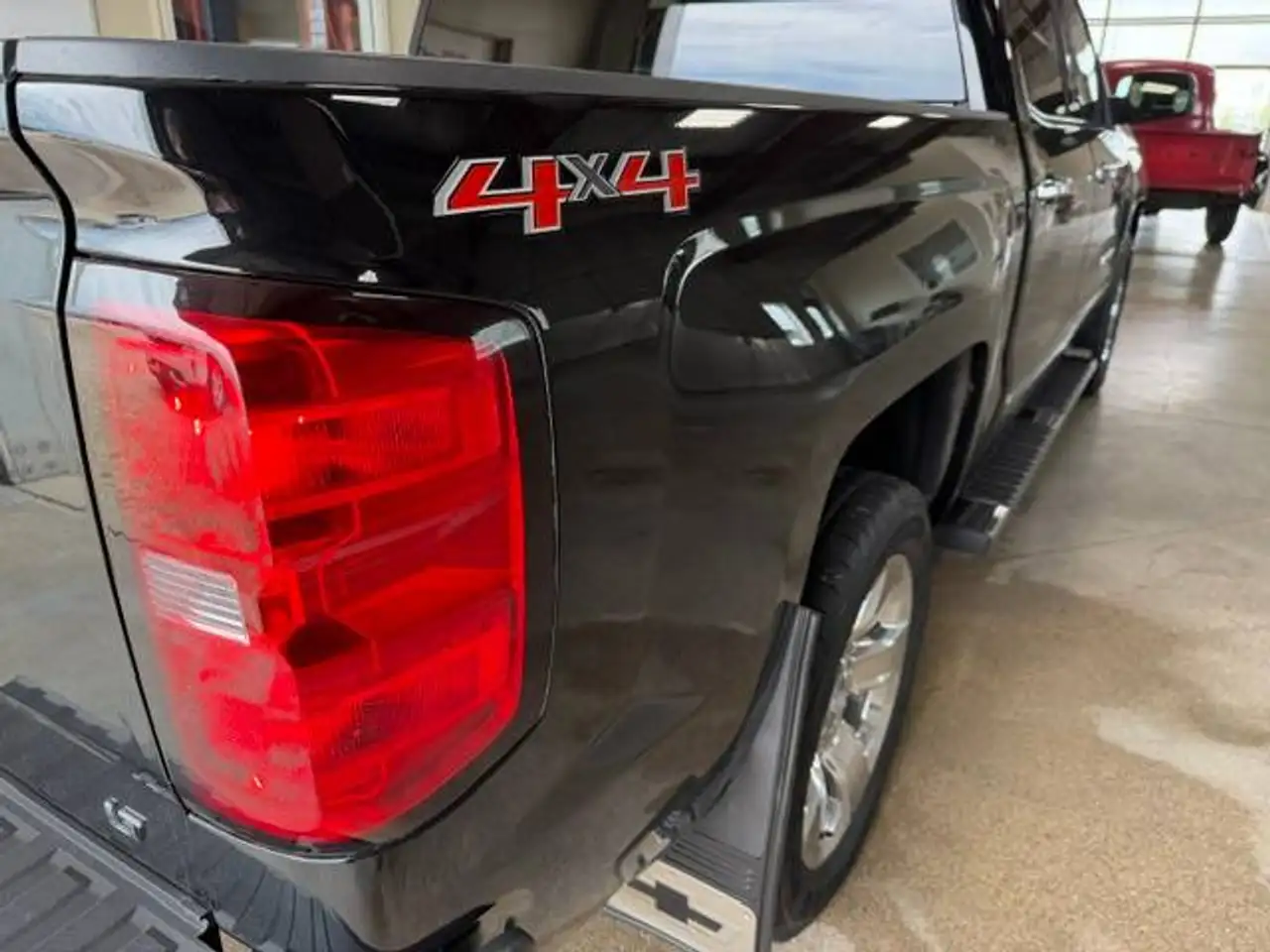 Chevrolet Silverado 1500 photo Chevrolet Silverado 1500