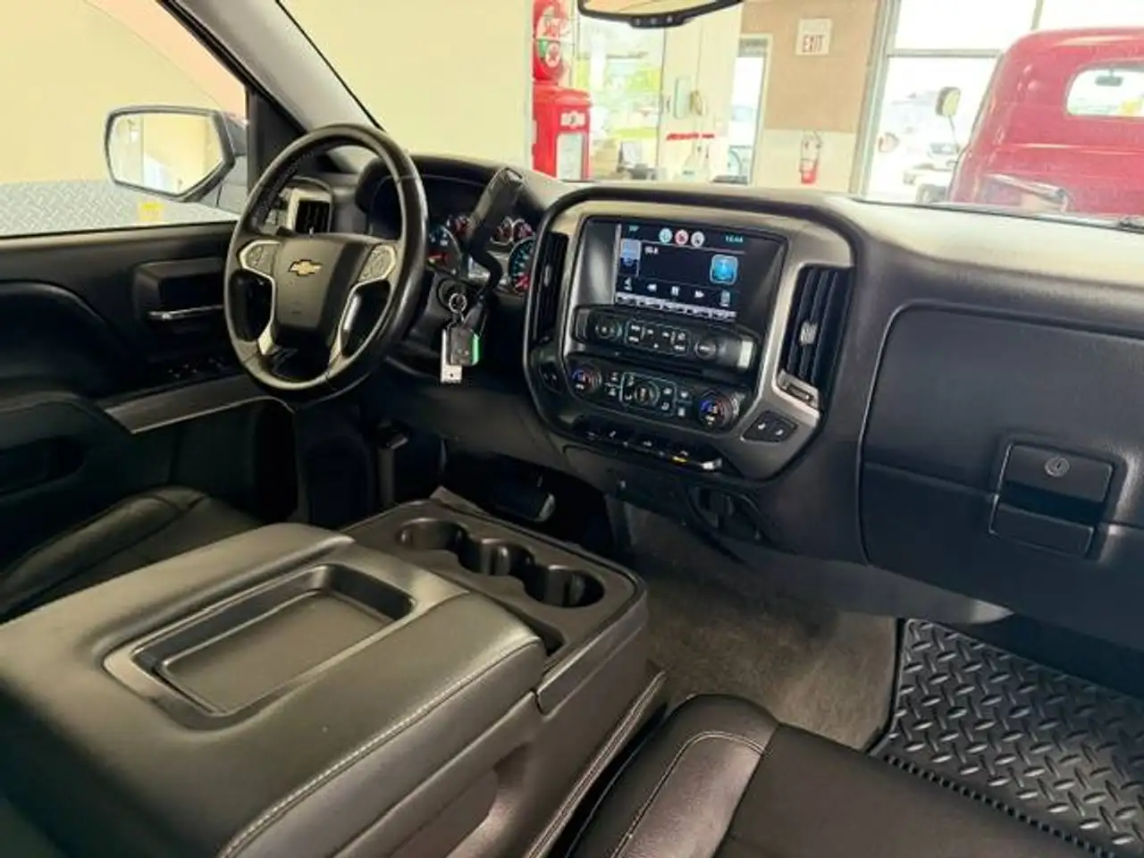 Chevrolet Silverado 1500 photo Chevrolet Silverado 1500