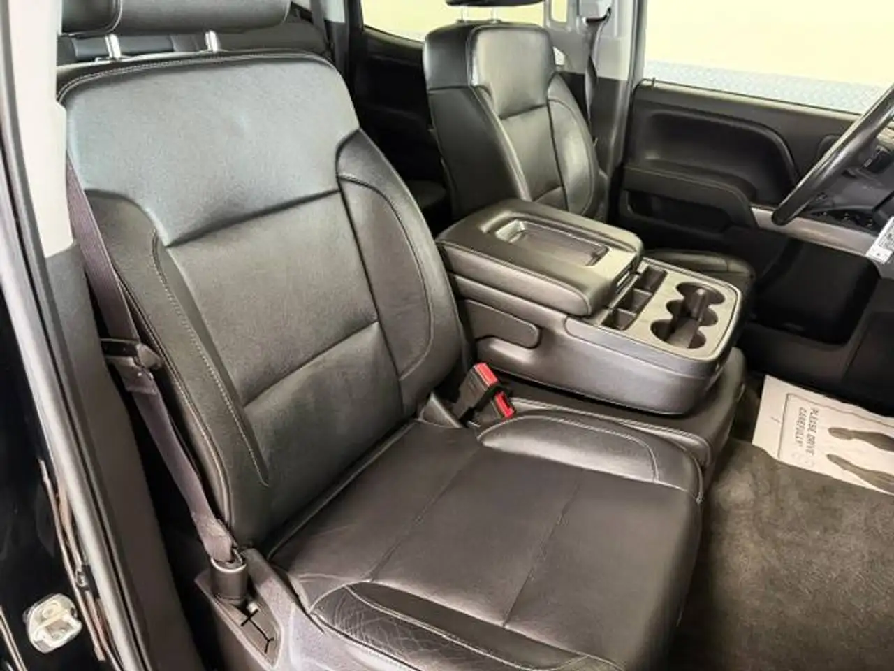 Chevrolet Silverado 1500 photo Chevrolet Silverado 1500