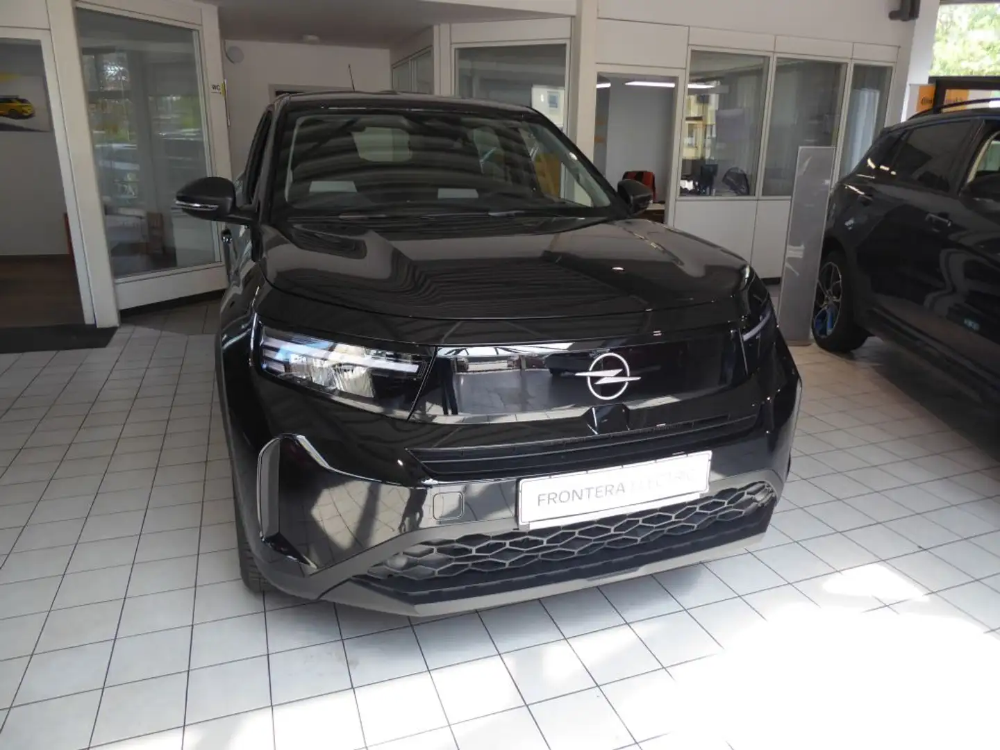 Opel Frontera Frontera-e Edition Zwart - 2