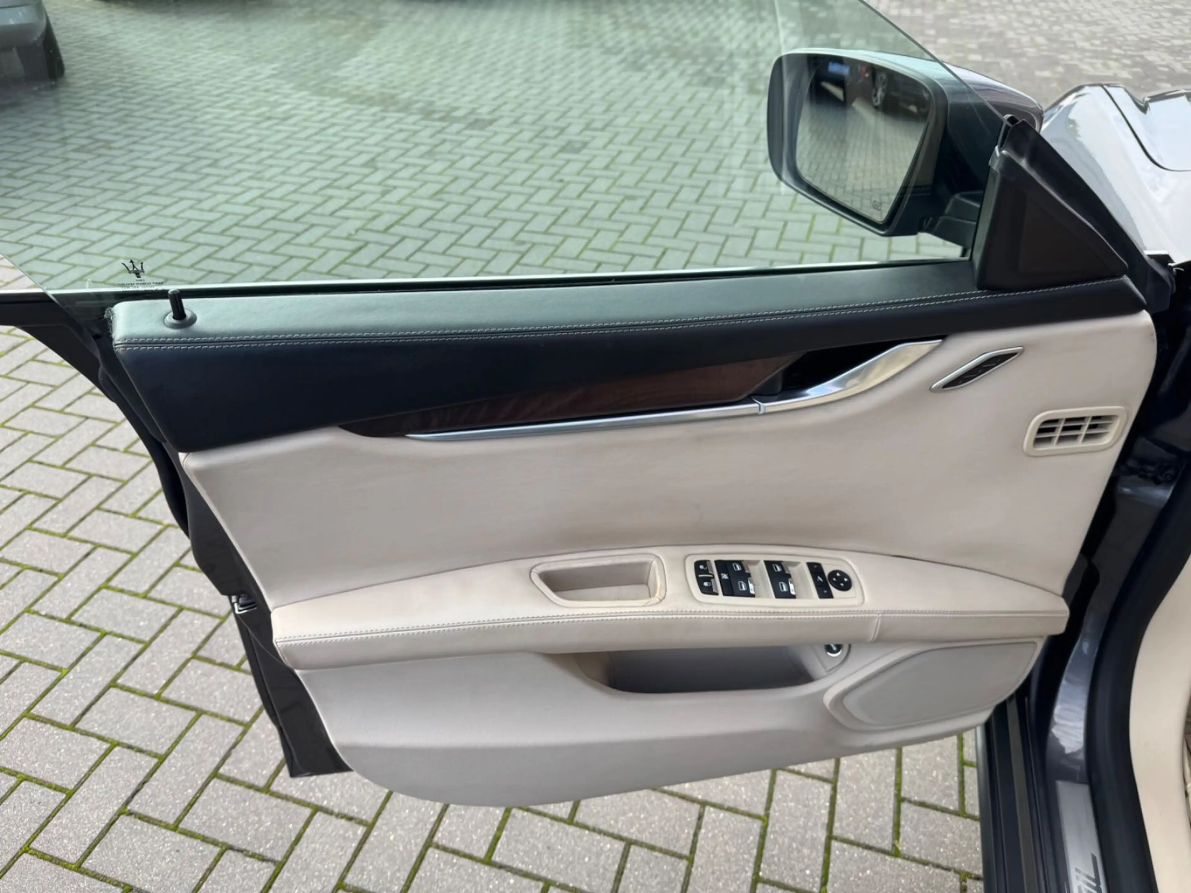 Maserati Ghibli S 3.0 V6 Q4 Automatik*XENON*LEDER — photo 8