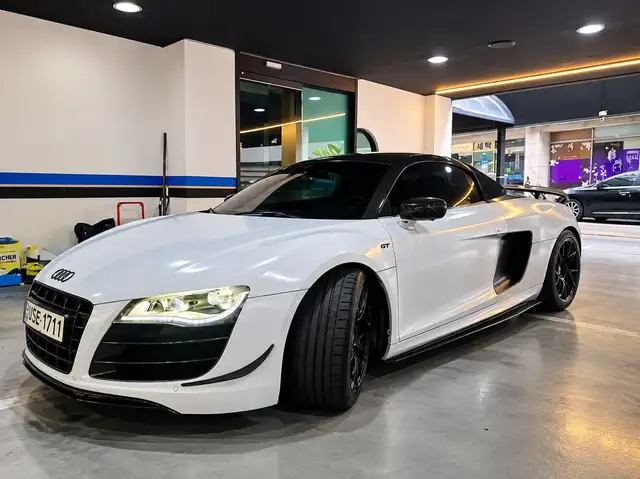 Audi V10 5.2 GT 34/300 SPYDER R TRONIC 6