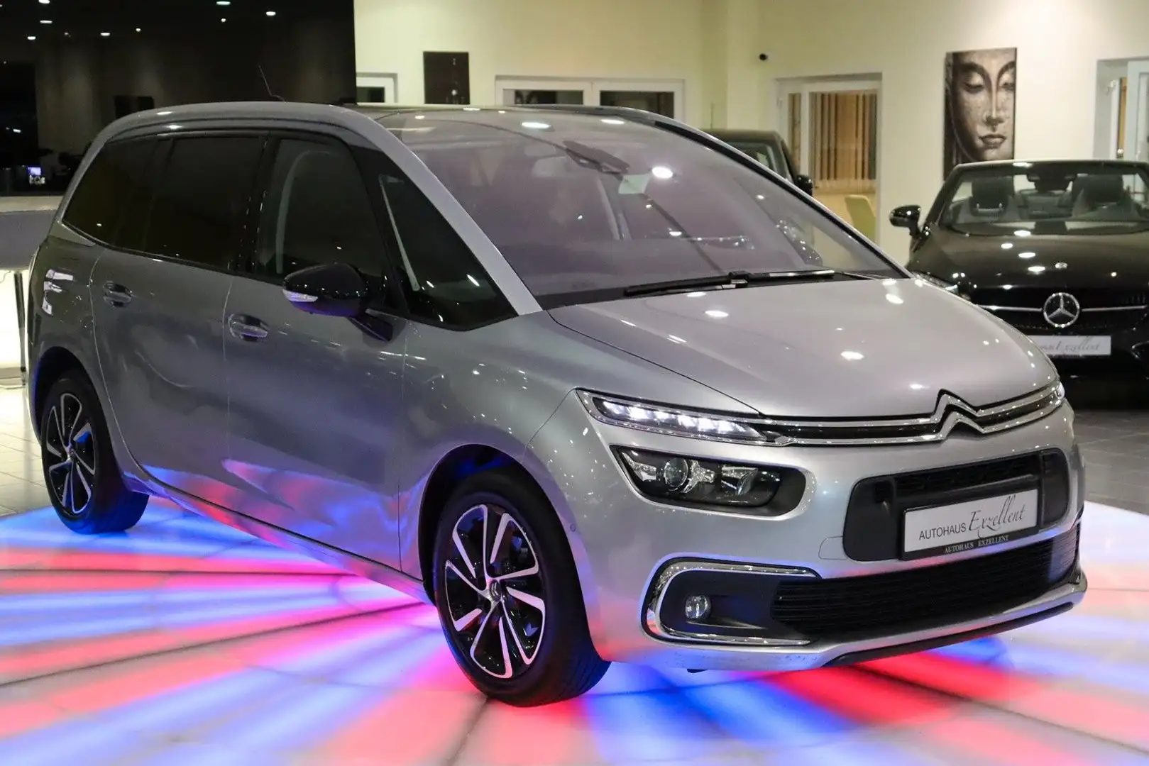 Citroen Grand C4 Picasso Grand C4 Spacetourer *LEDER*KLIMA*NAVI*PANO*SHZ* Gris - 2