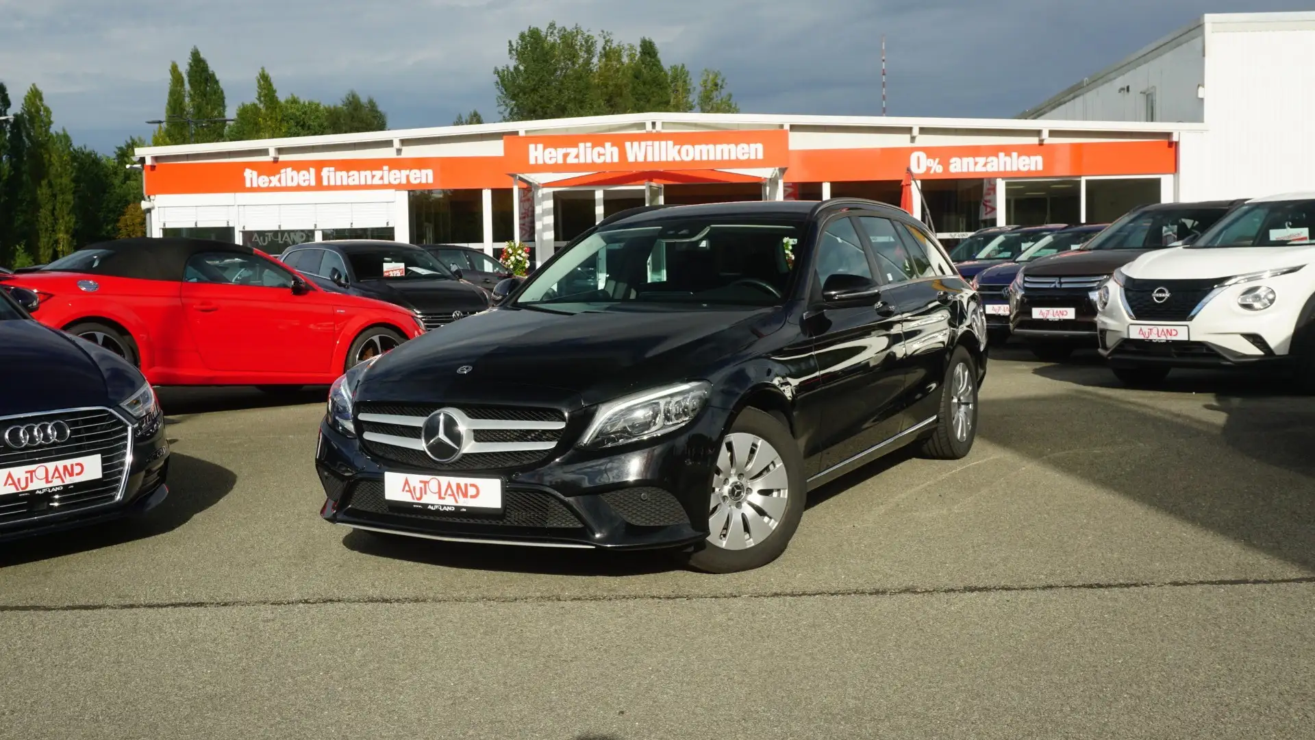 Mercedes-Benz C 160 C200 T-Modell d Avantgarde LED Navi Sitzheizung Schwarz - 2