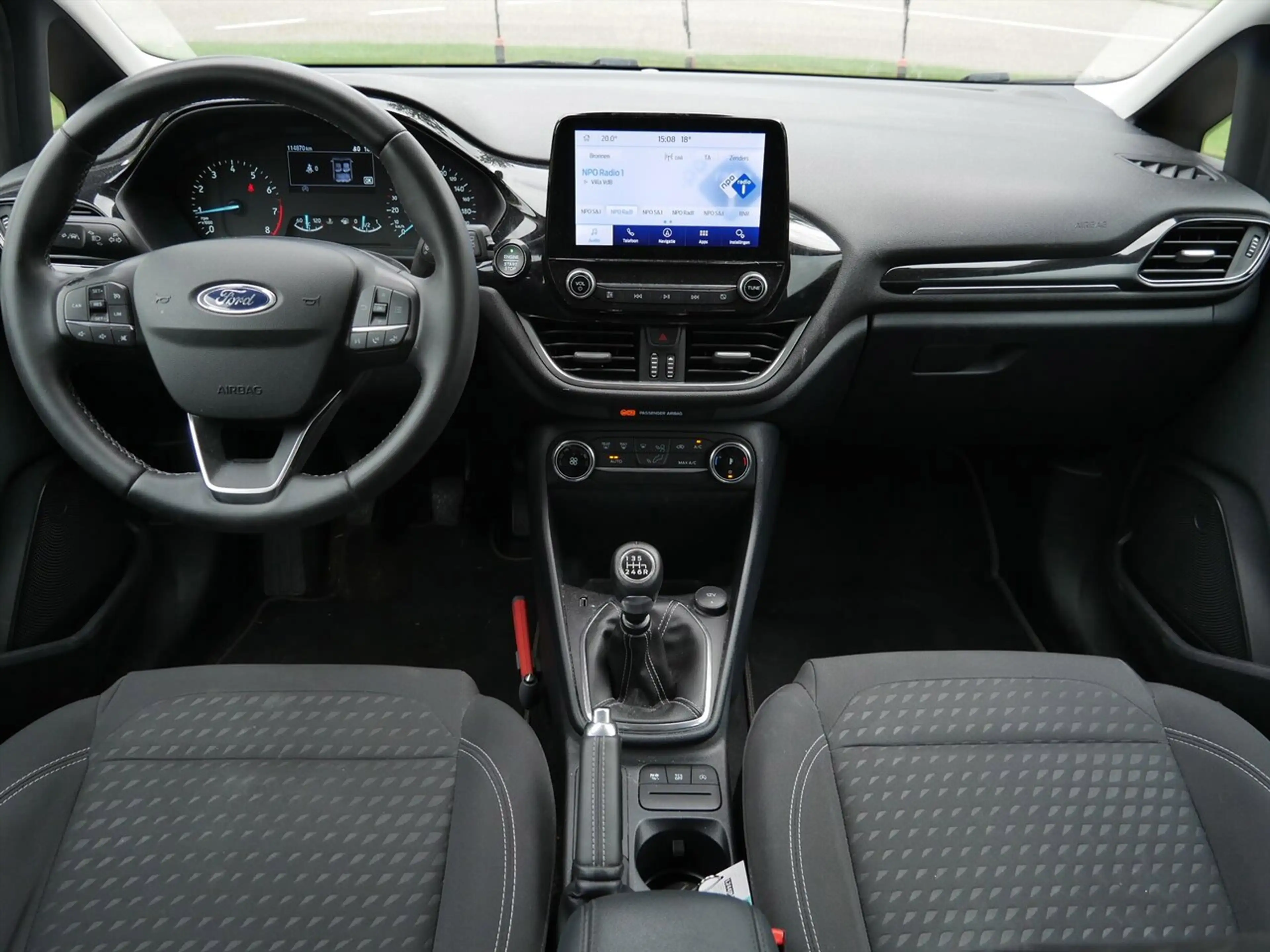 Ford Fiesta 1.0 EcoBoost Titanium — photo 3
