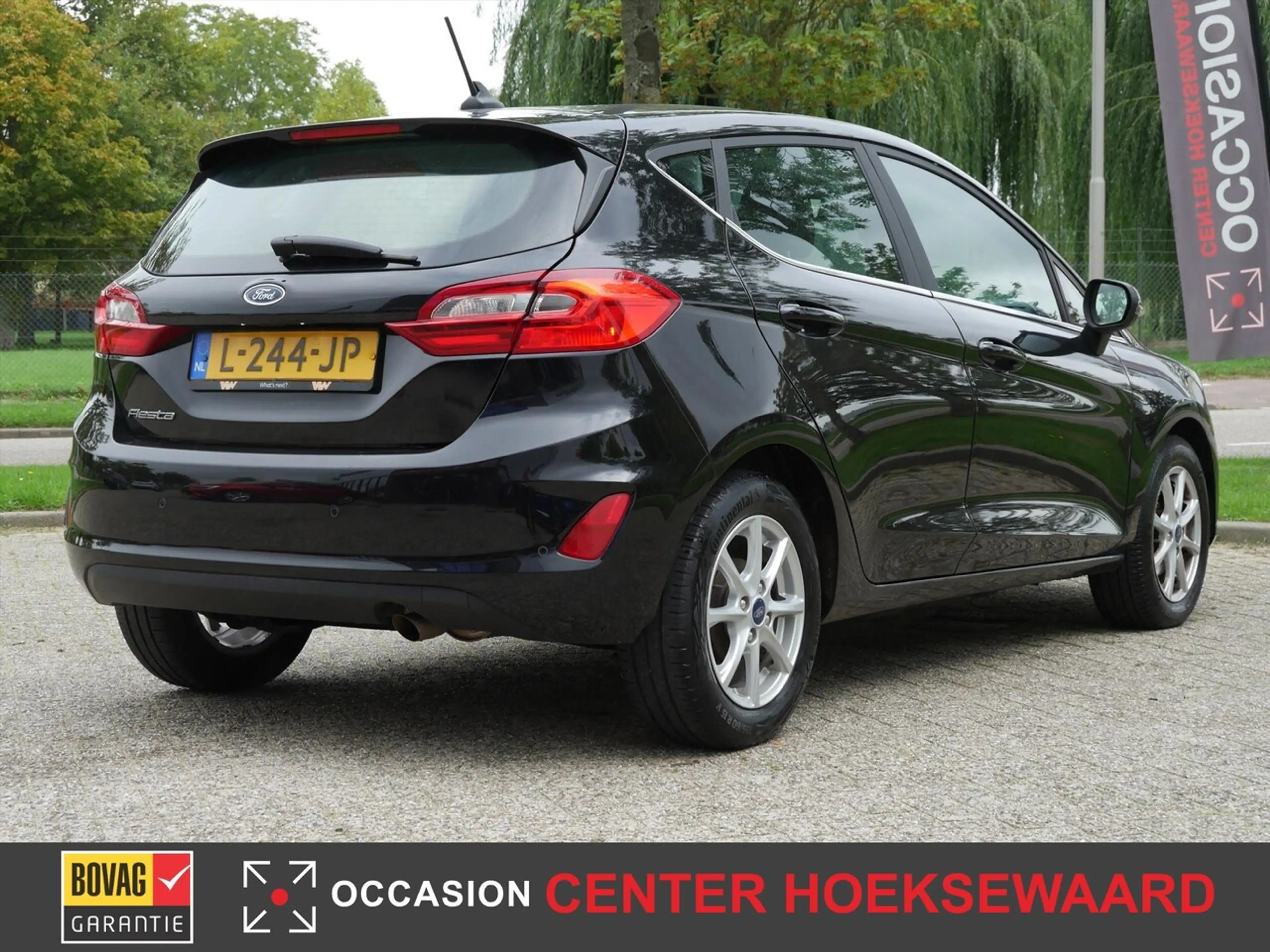 Ford Fiesta 1.0 EcoBoost Titanium — photo 2