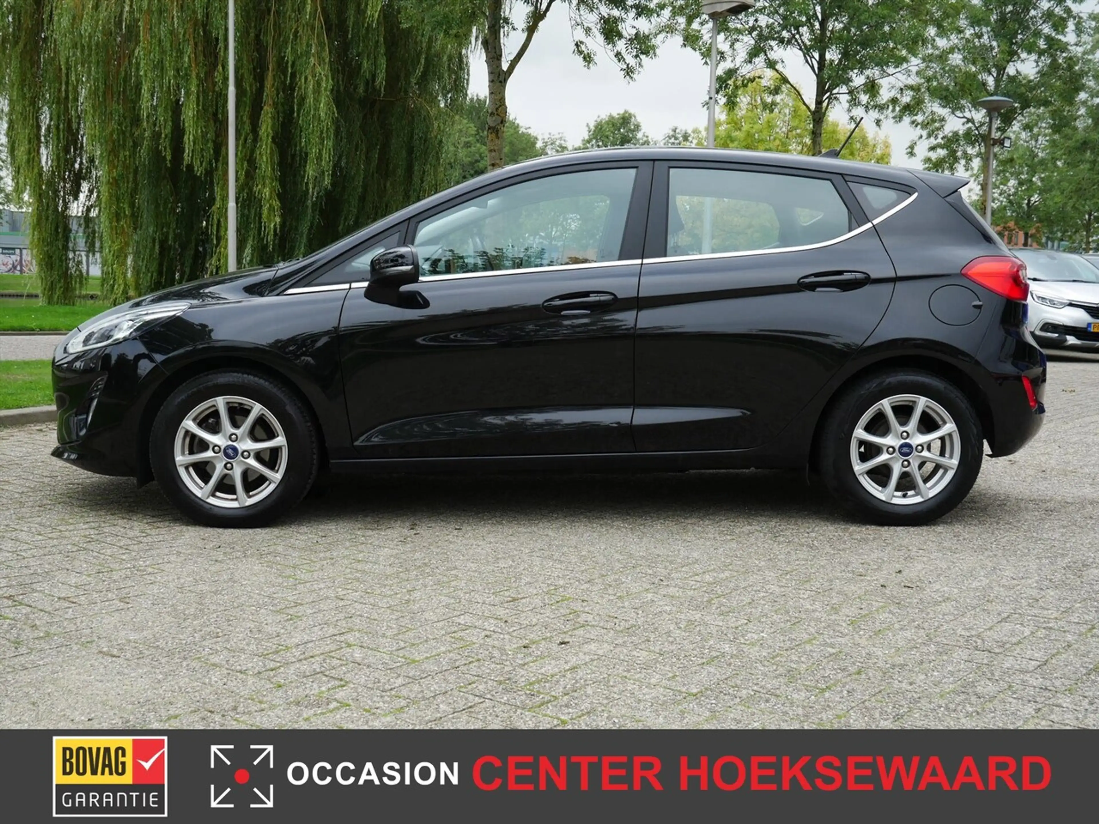 Ford Fiesta 1.0 EcoBoost Titanium — photo 12