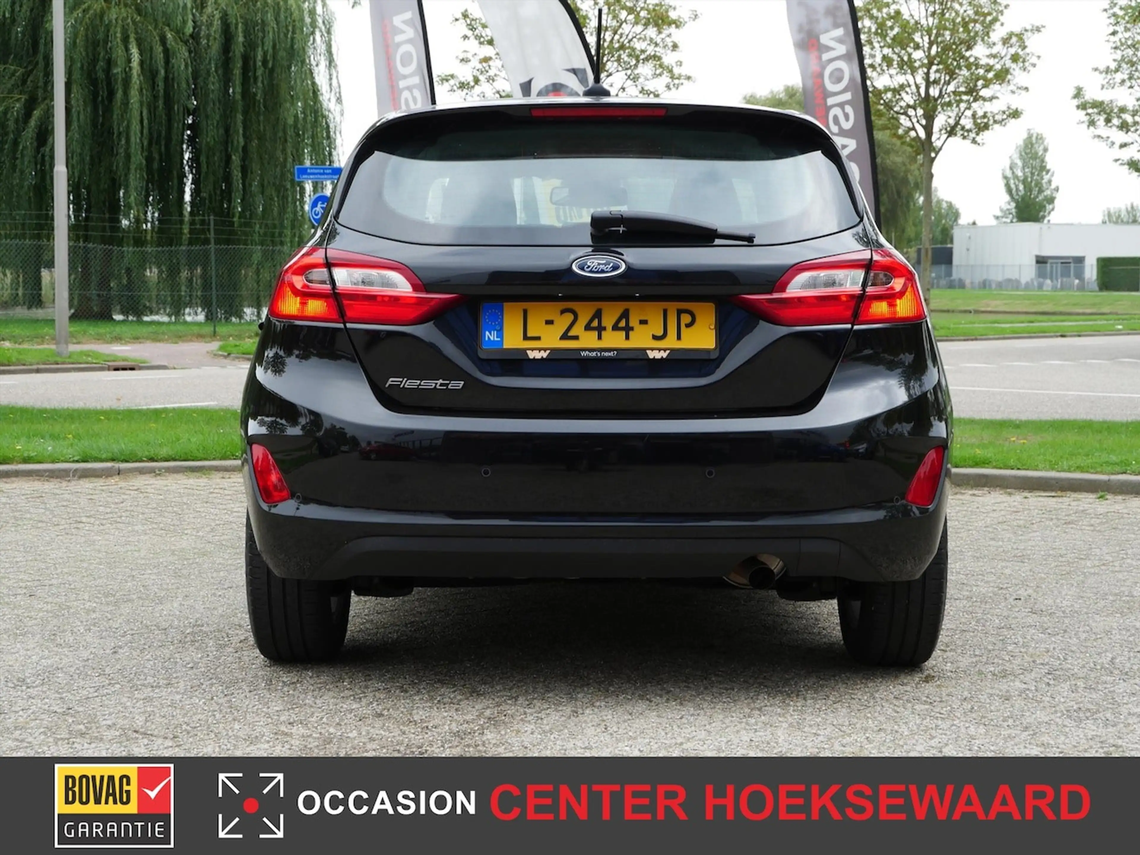 Ford Fiesta 1.0 EcoBoost Titanium — photo 13