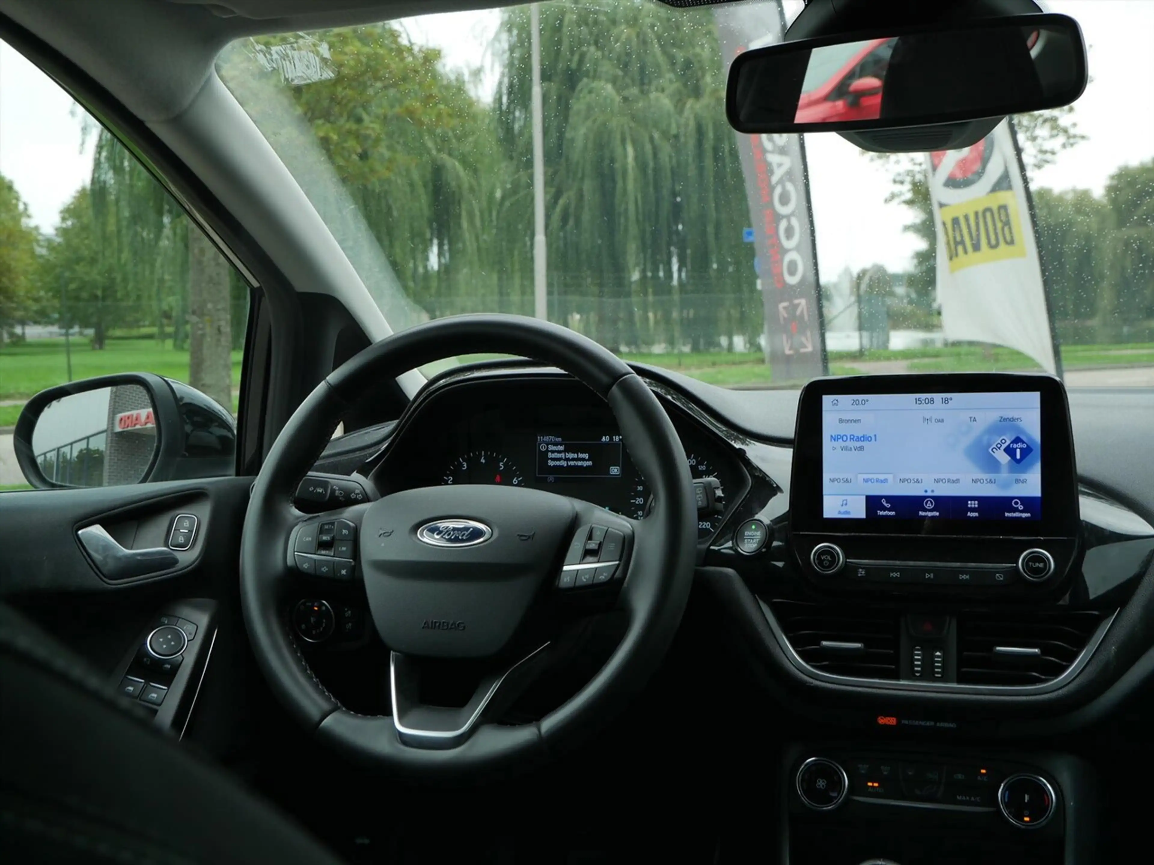 Ford Fiesta 1.0 EcoBoost Titanium — photo 11