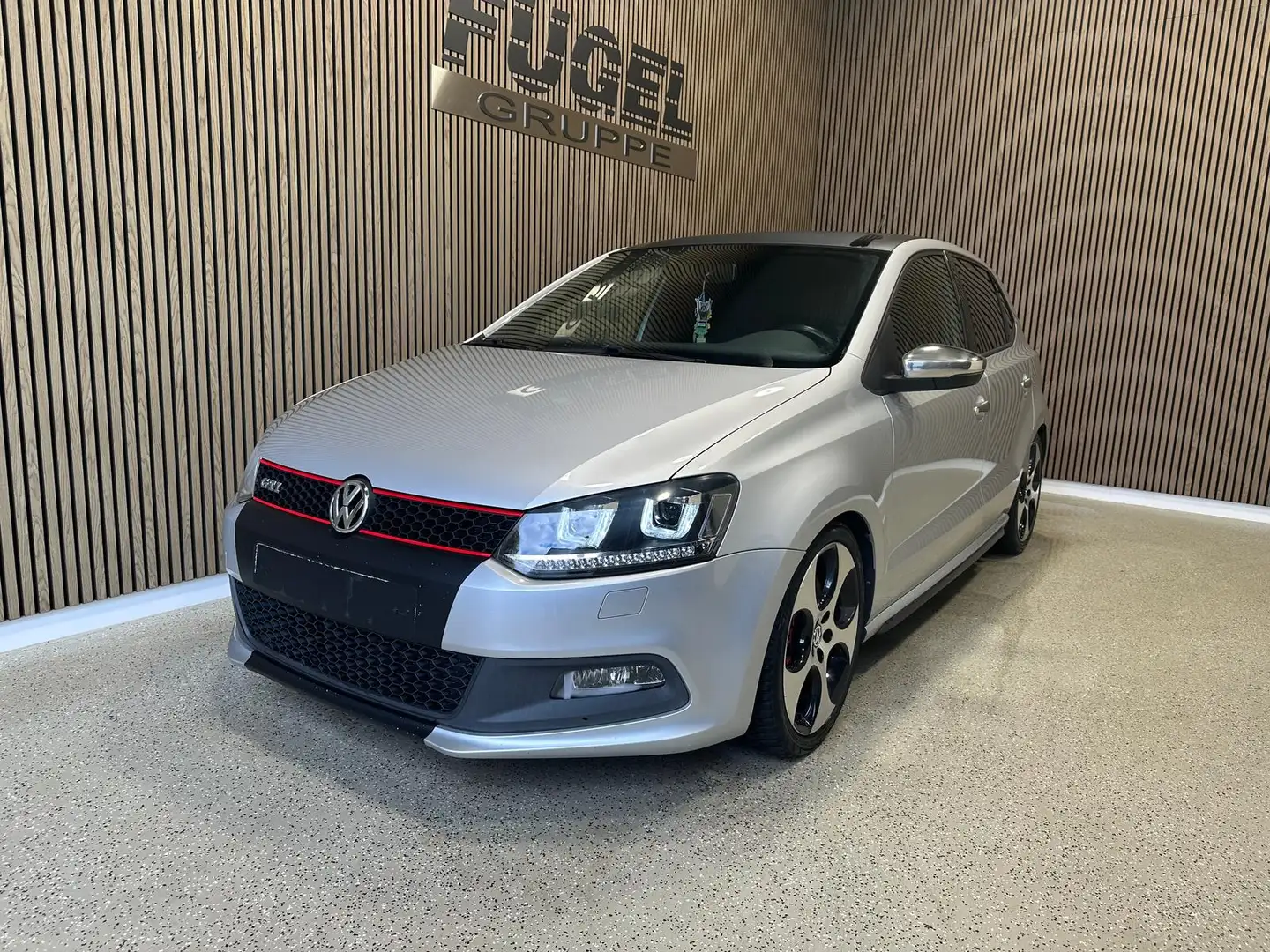 Volkswagen Polo 1.4 GTI DSG Winter|Klima|Tiefer Silber - 2