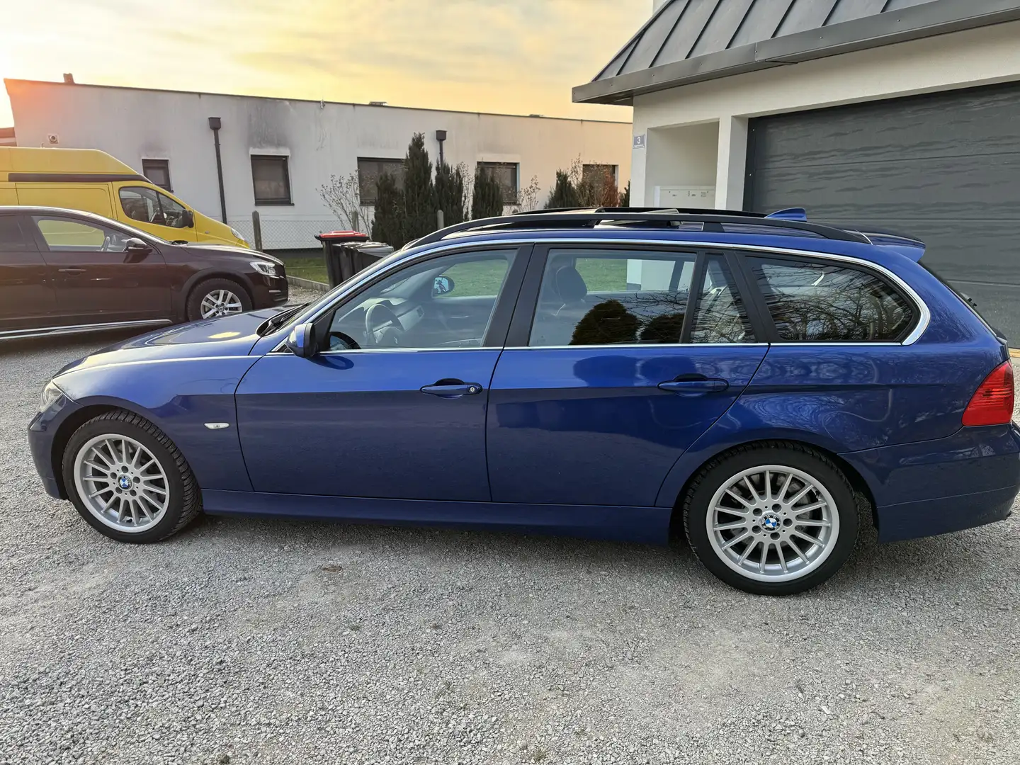 BMW 325 325d M57 E91 Touring Blau - 2