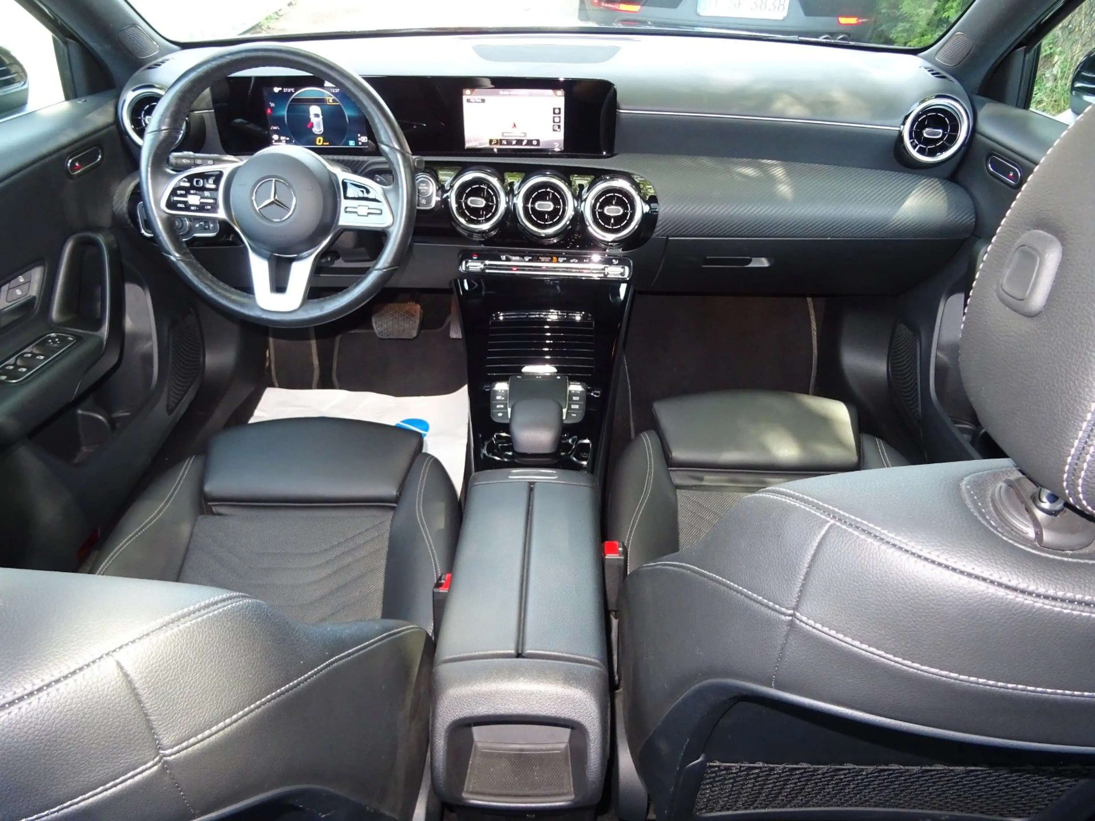 Mercedes-Benz A 200 d 8G-DCT Style Navi Leder W177 16" AppleCP — photo 10