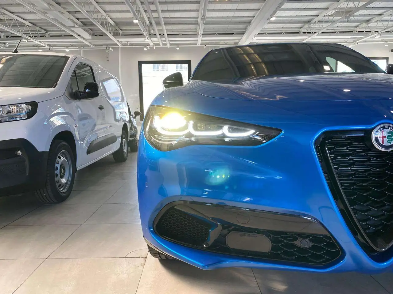 Alfa Romeo Stelvio 2025
