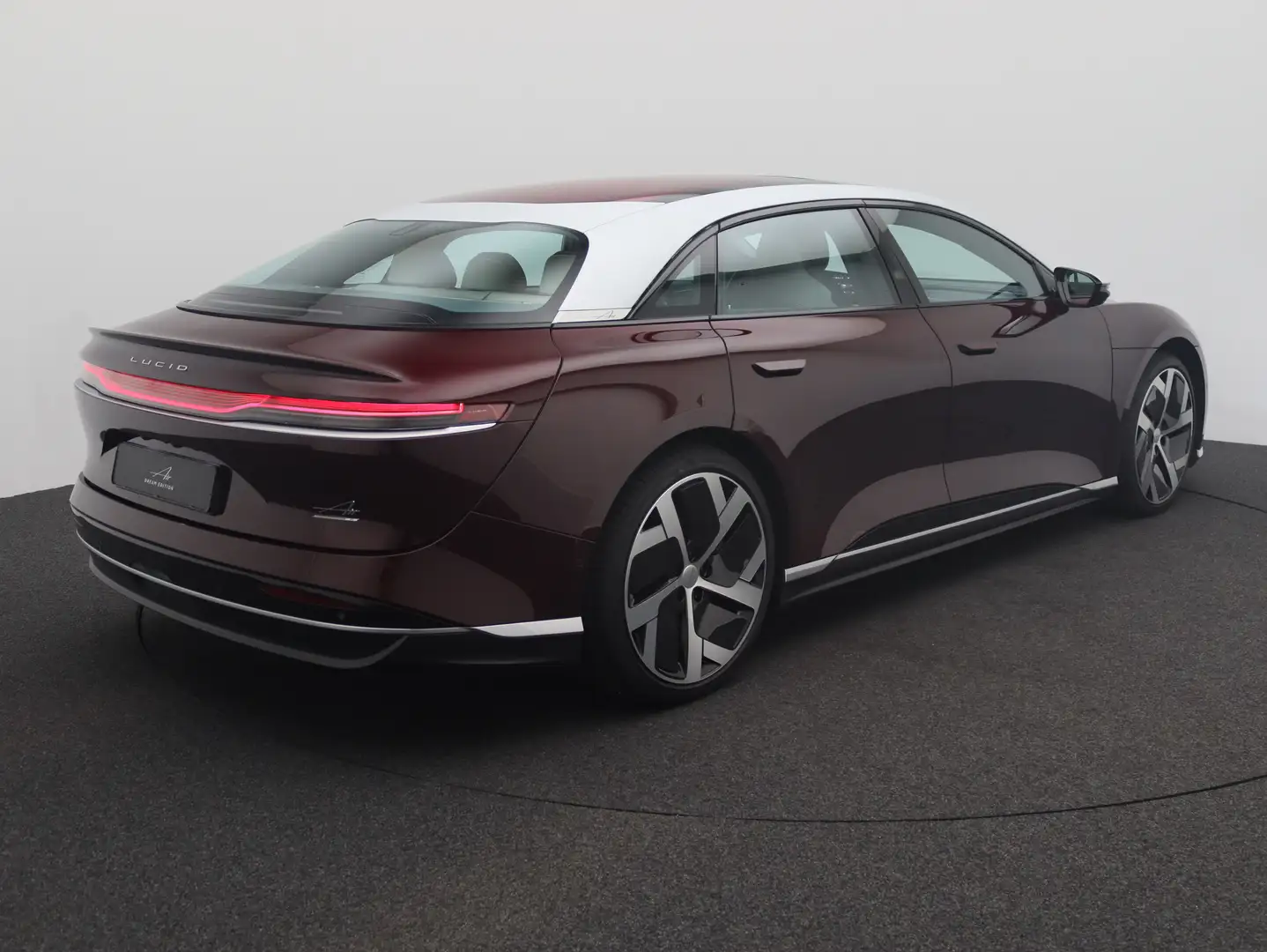 Lucid Air Dream Edition Rood - 2