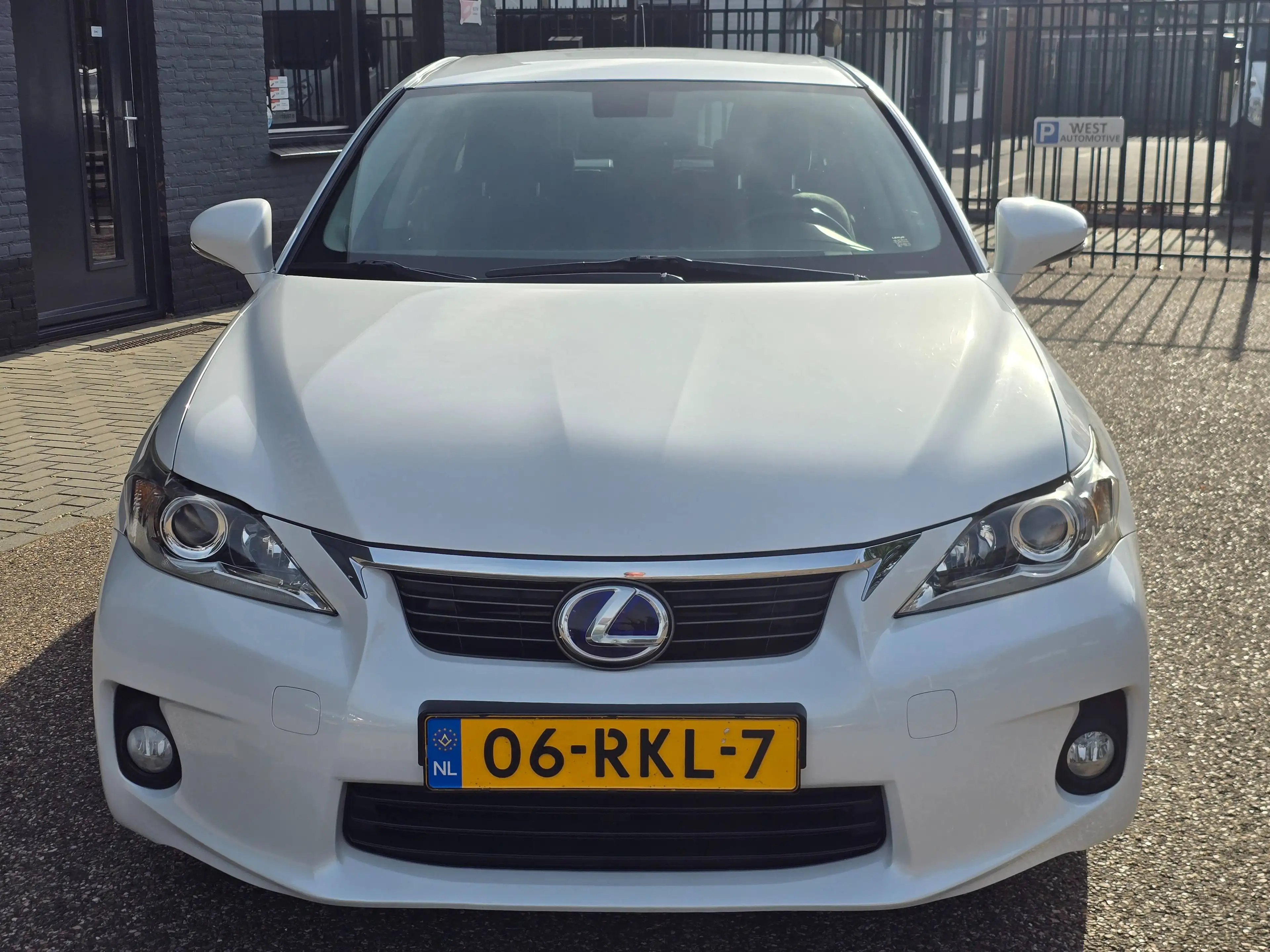 Lexus CT 200h Hybrid ZEER MOOI EN PERFECT ONDERHOUDEN — photo 3