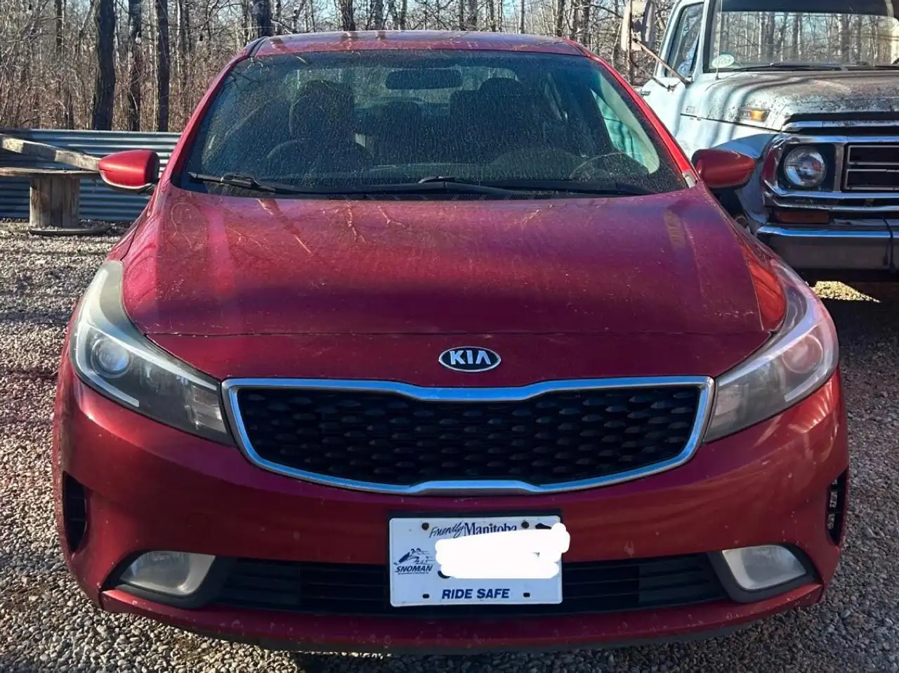 Kia Forte снимка Kia Forte