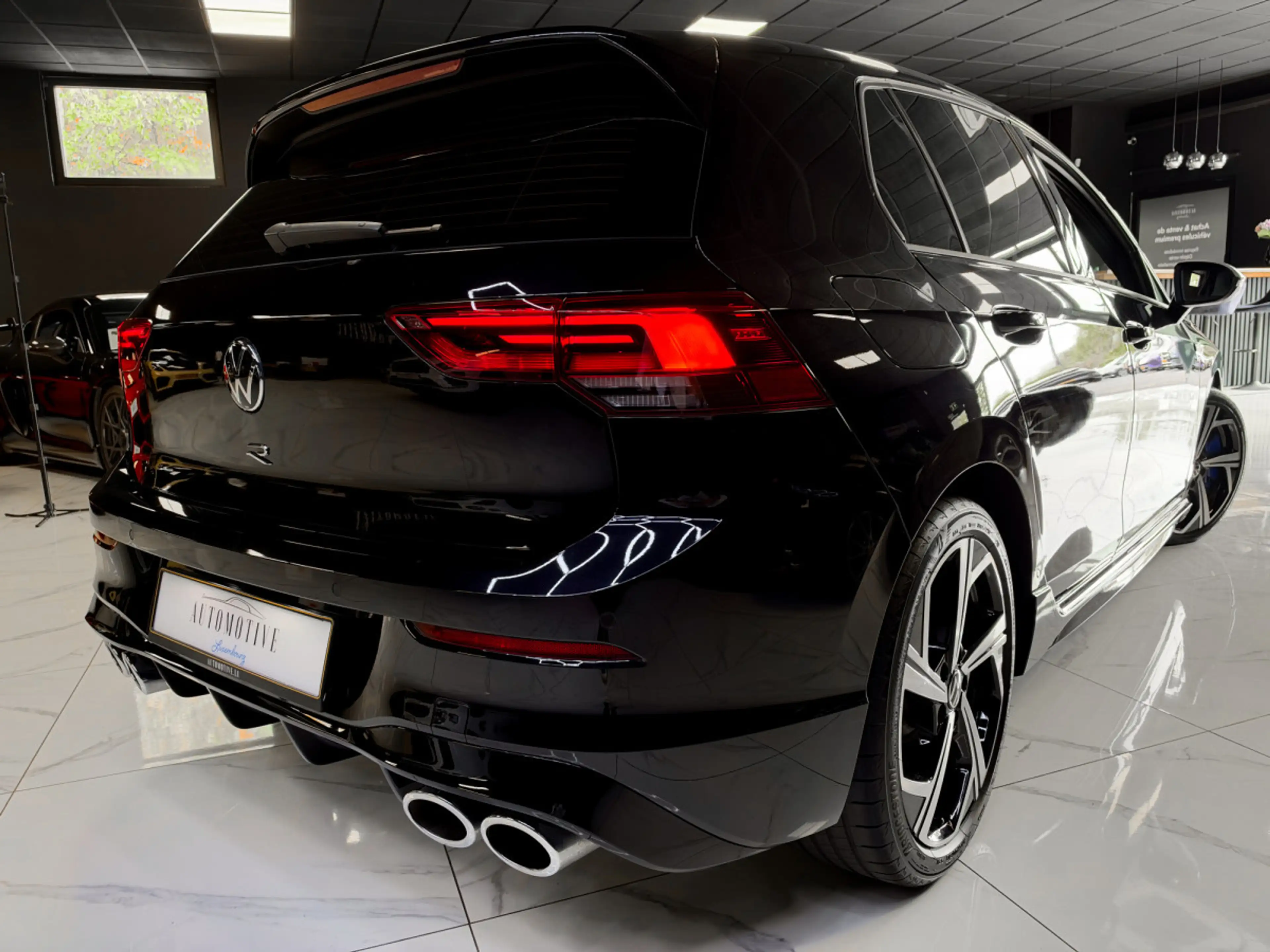 Volkswagen Golf R 2.0 TSI R DSG 4 Motion — photo 14
