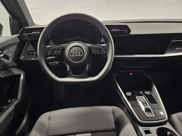 Audi A3 view 7