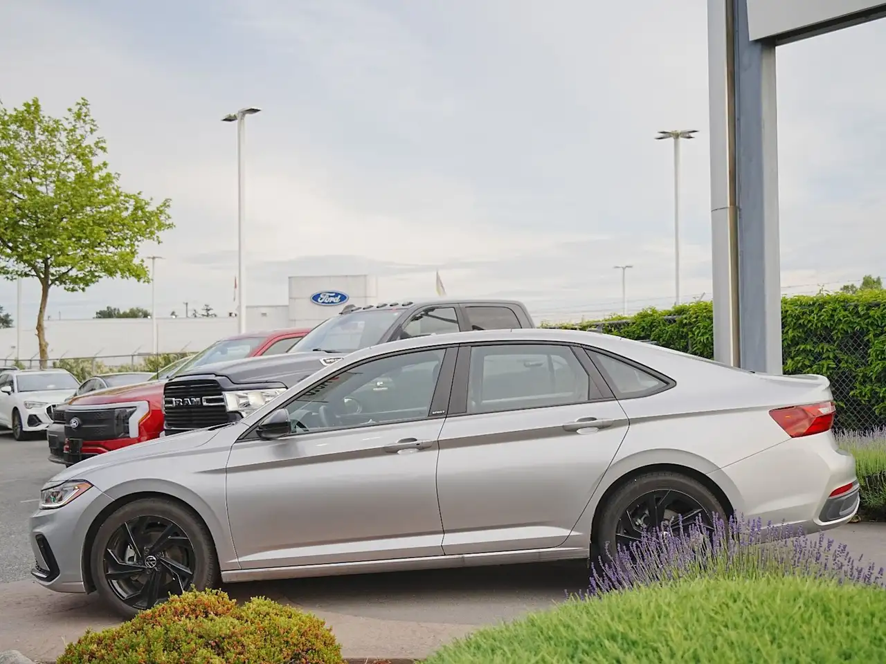 Volkswagen Jetta снимка Volkswagen Jetta