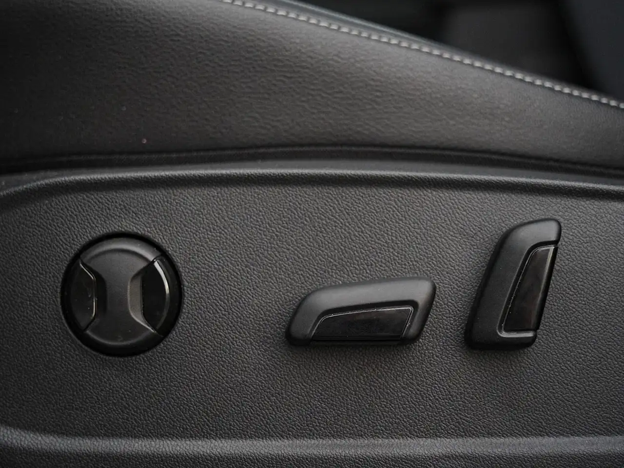 Volkswagen Jetta снимка Volkswagen Jetta