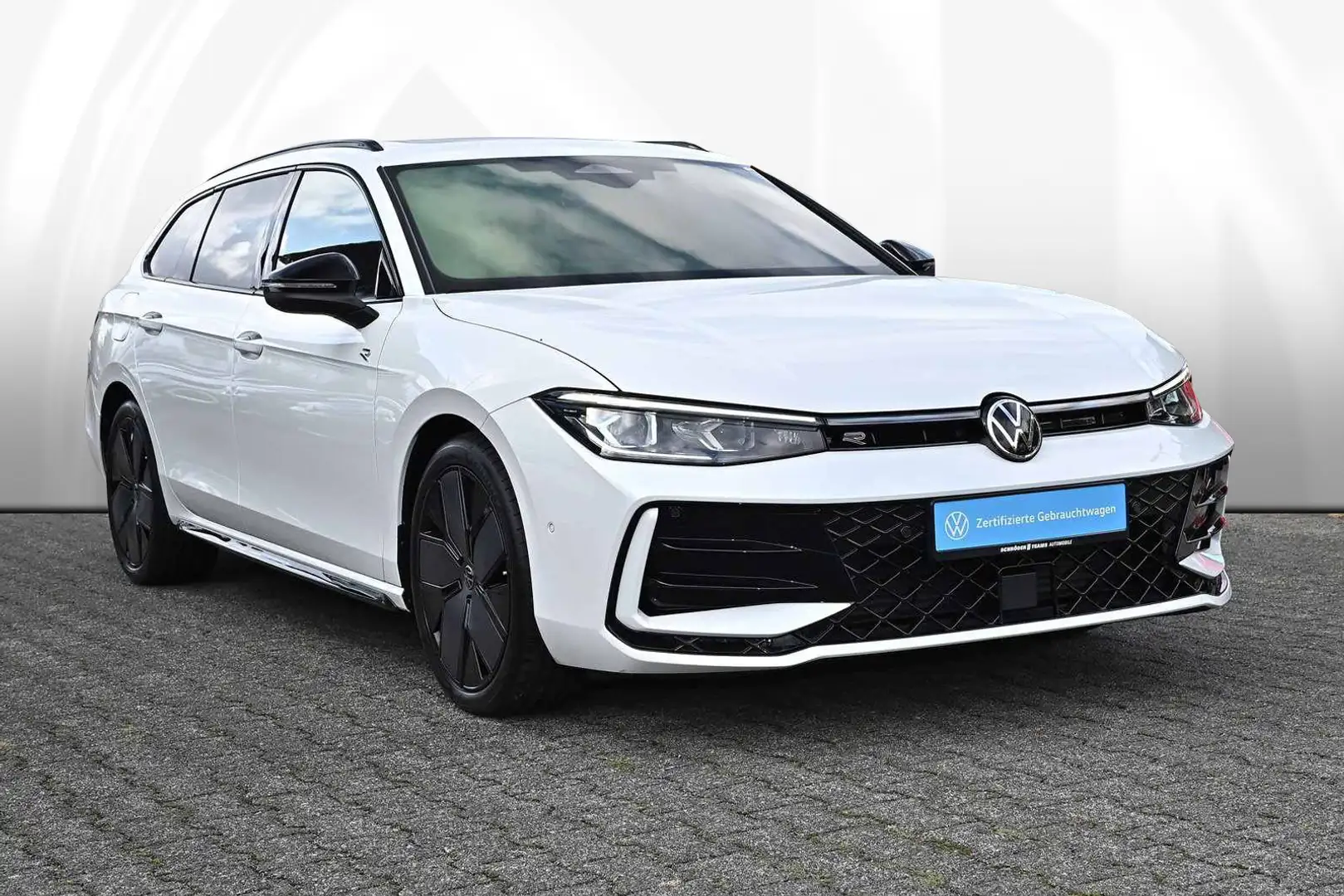 Volkswagen Passat 2.0 TDI DSG R-Line Black Style Weiß - 2