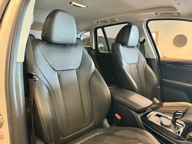 BMW X3 view 14