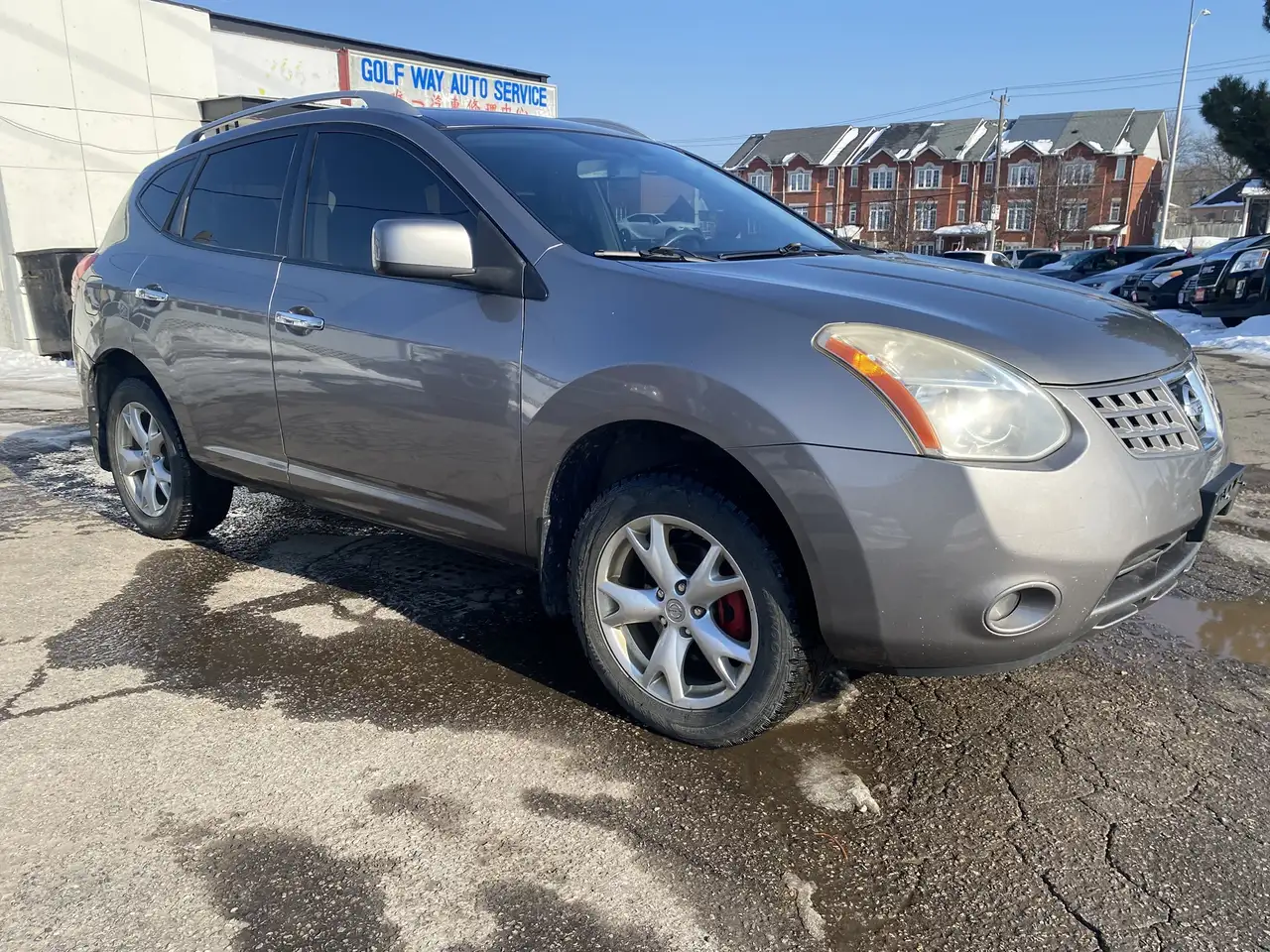 Nissan Rogue снимка Nissan Rogue