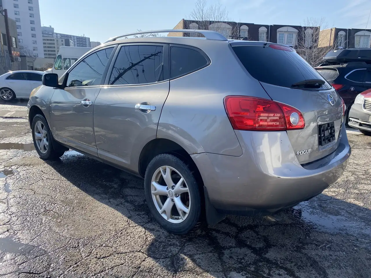 Nissan Rogue снимка Nissan Rogue