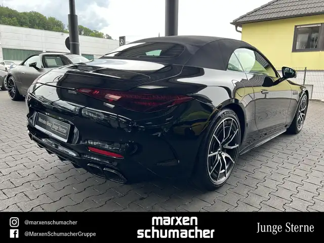 Mercedes-Benz SL 63 Amg view 4
