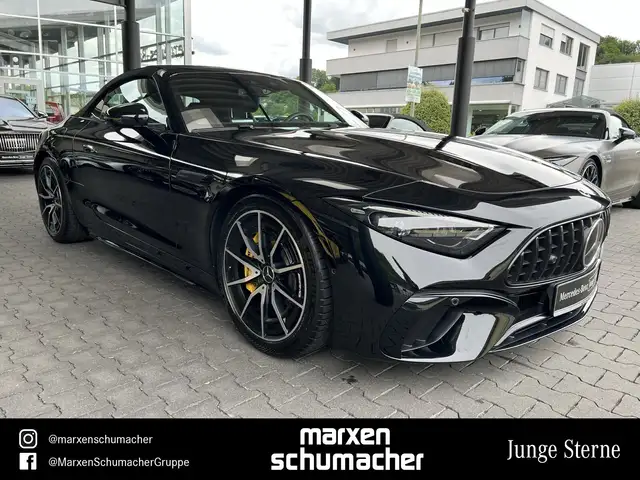 Mercedes-Benz SL 63 Amg view 3