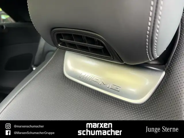 Mercedes-Benz SL 63 Amg view 6
