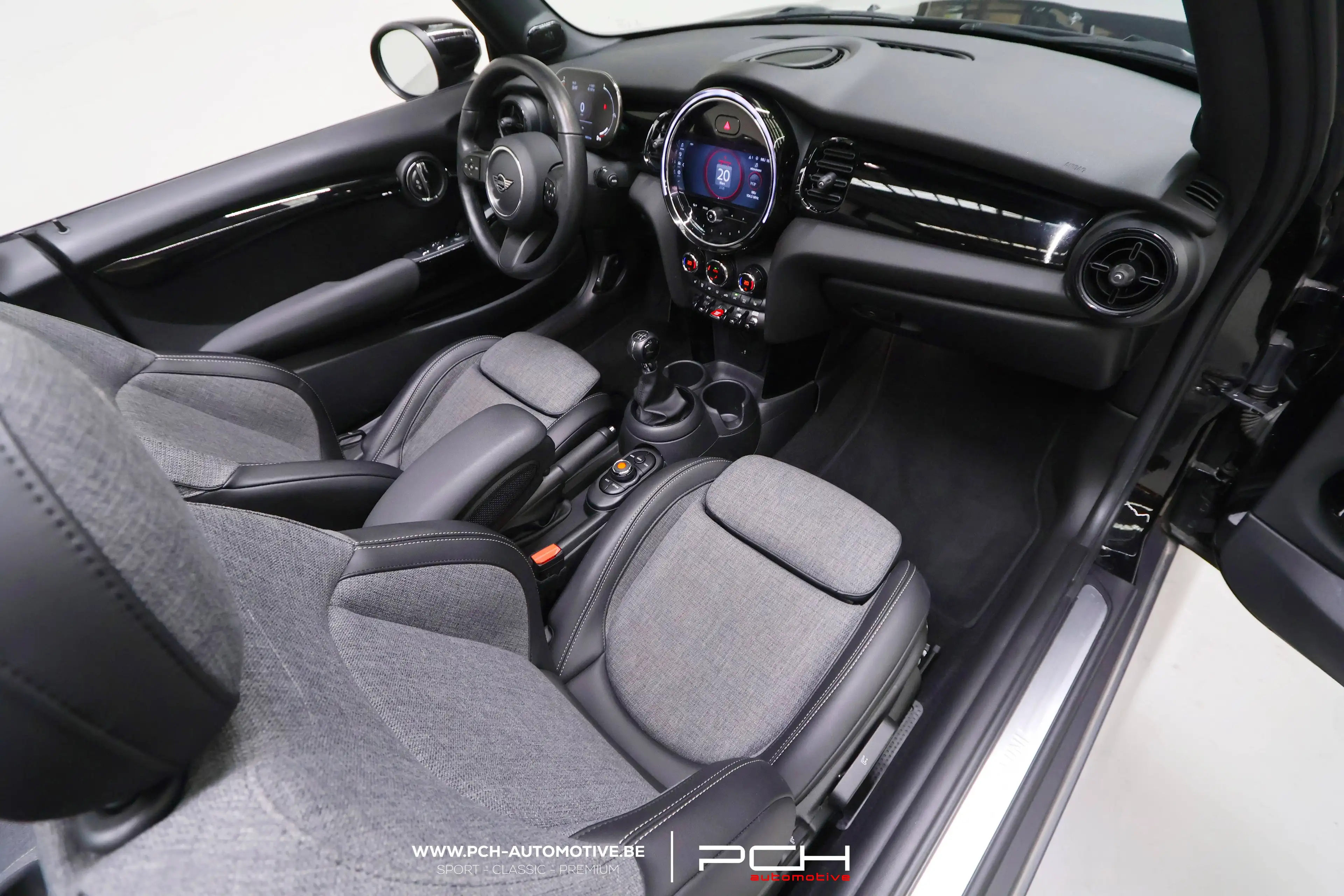 MINI Cooper Cabrio 1.5 LED / CUIR-TISSU / SIEGES CHAUFFANTS / KEY-LESS / HARMAN/KARDON / APPLE CARPLAY — photo 9