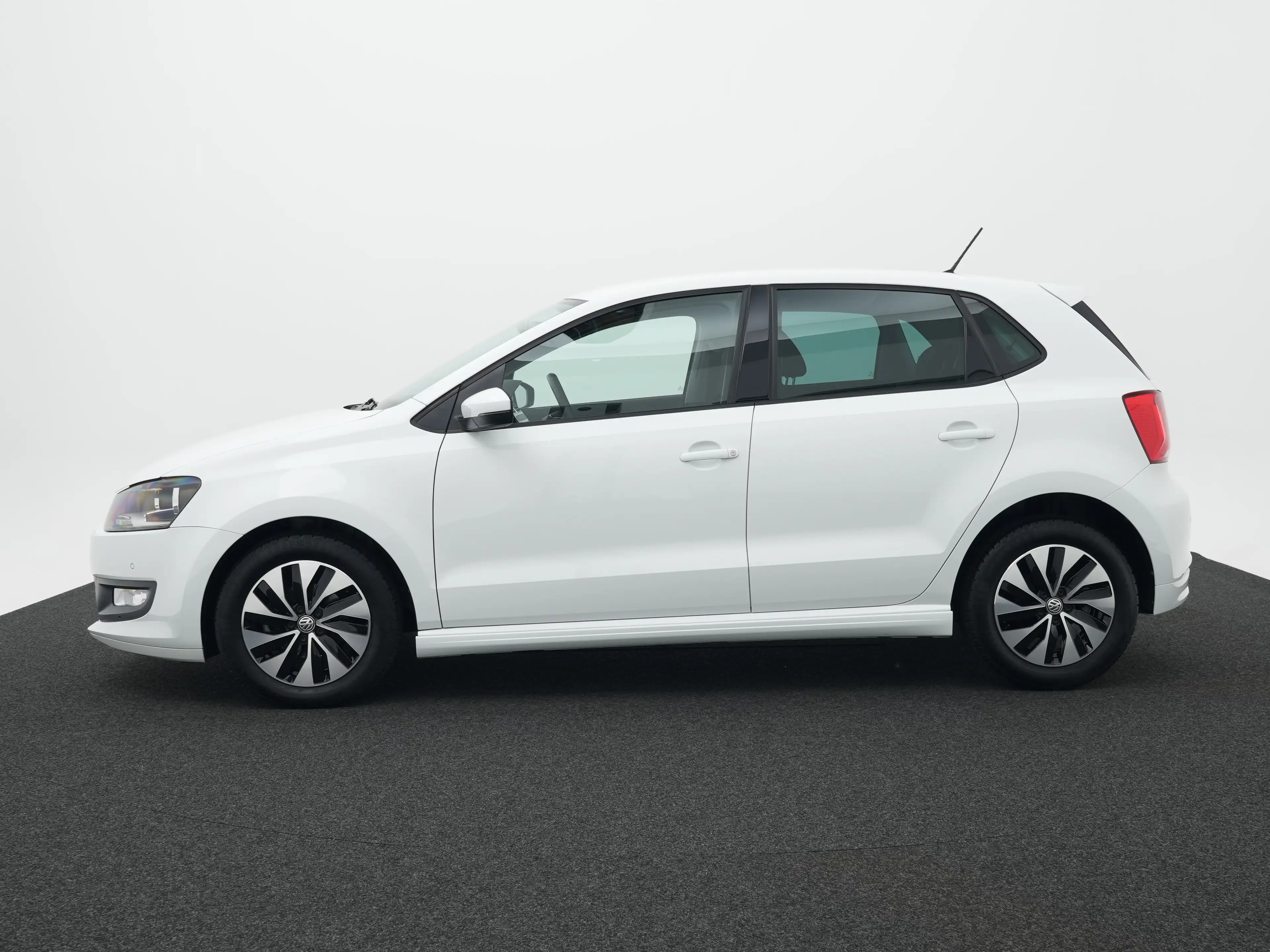 Volkswagen Polo 1.0 BlueMotion Edition | Slechts 28.000km! | 1e ei — photo 3