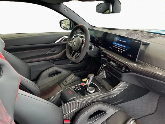 BMW M4 view 10
