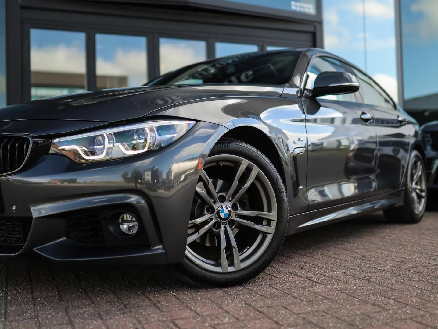 BMW 418 4-serie Gran Coupé 418i High Executive Edition | M Gris - 2