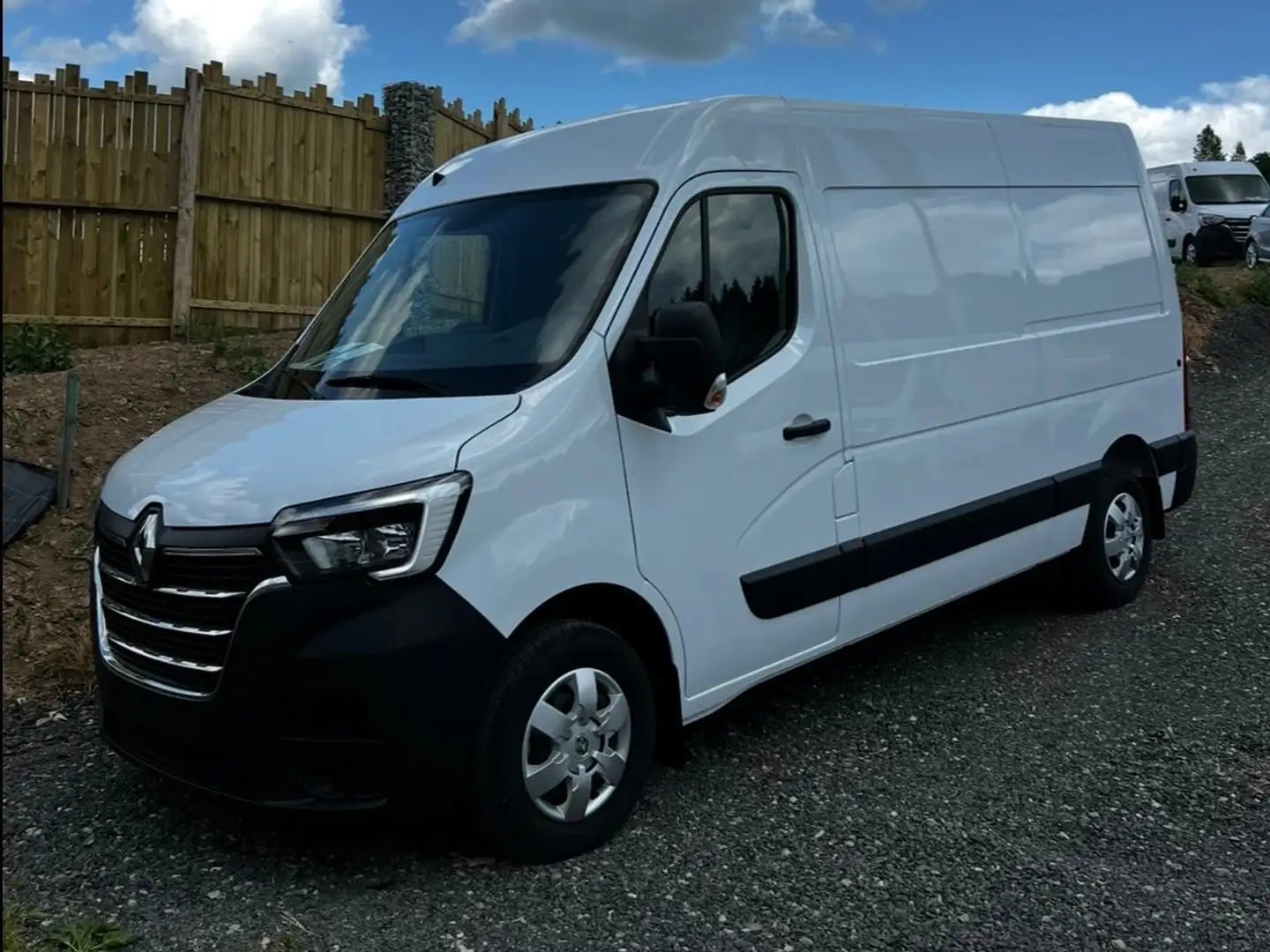 Renault Master L2H2 136ch Wit - 1