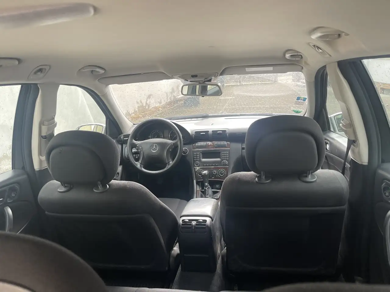 Mercedes-Benz C 200