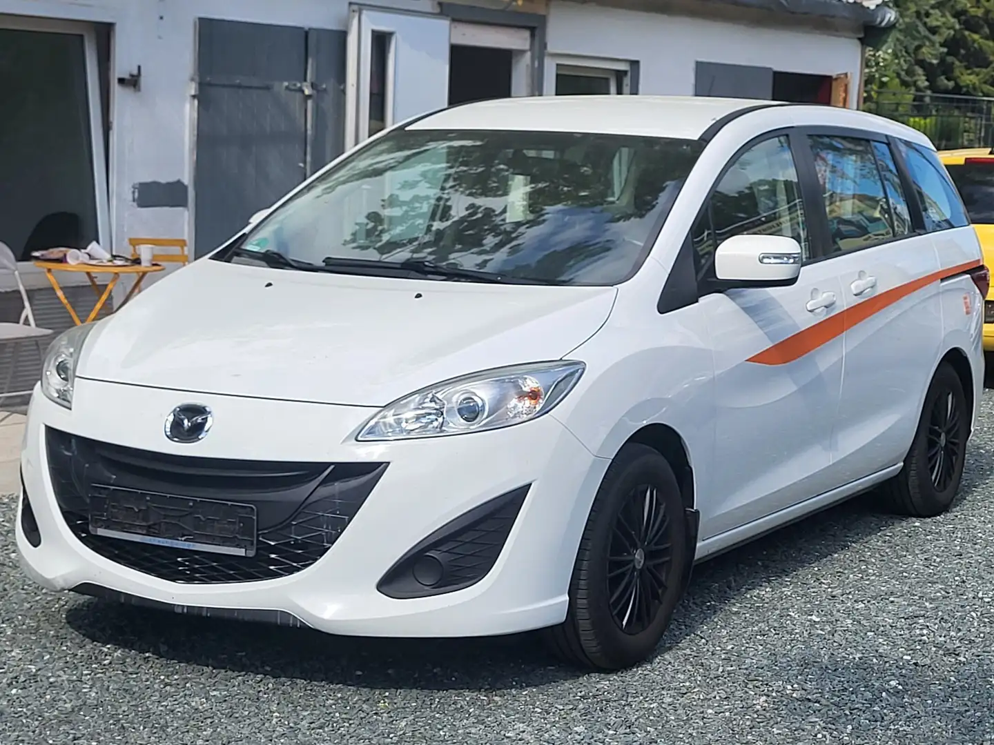 Mazda 5 Prime-Line. 1.8. Klimaanlage. Weiß - 2