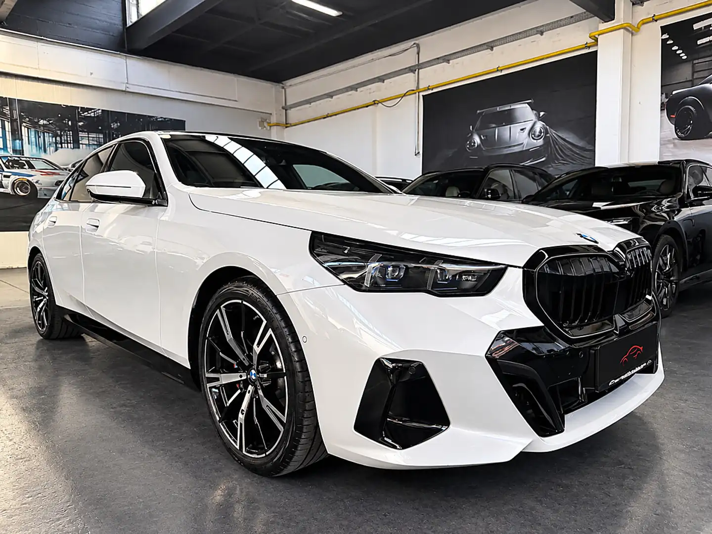 BMW 520 d MHEV xDrive M PAKET PRO * VOLLAUSSTATTUNG * F... Weiß - 2
