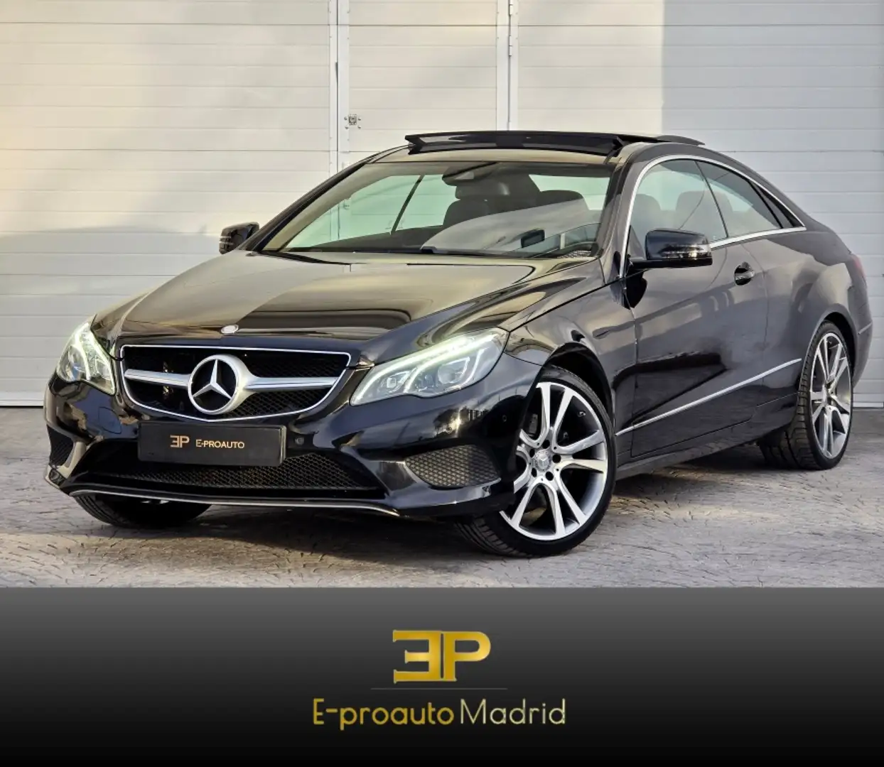 Mercedes-Benz E 250 Coupé 250BlueTec 9G-Tronic Černá - 1