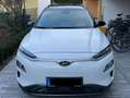Hyundai KONA Kona EV Style 2020 11 kW AC 64 kWh Weiß - thumbnail 4