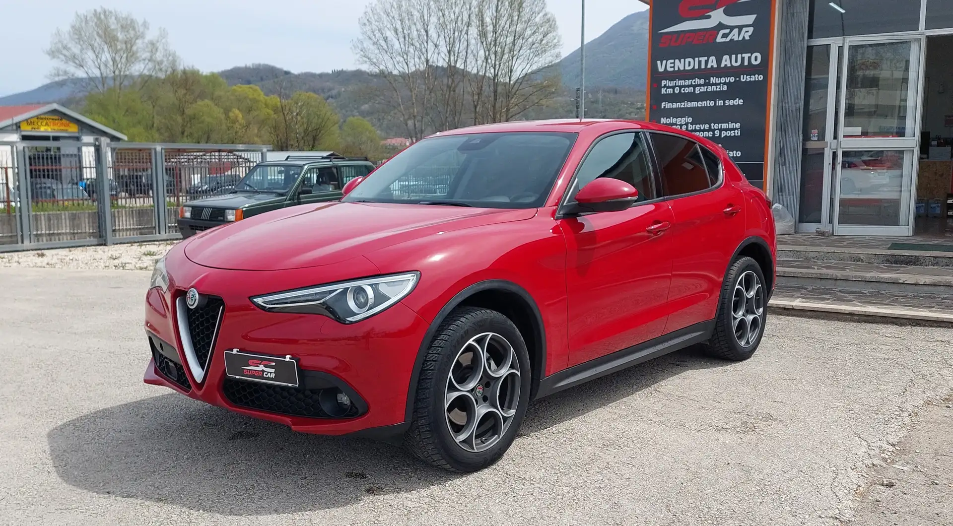 Alfa Romeo Stelvio Q4 Rouge - 1