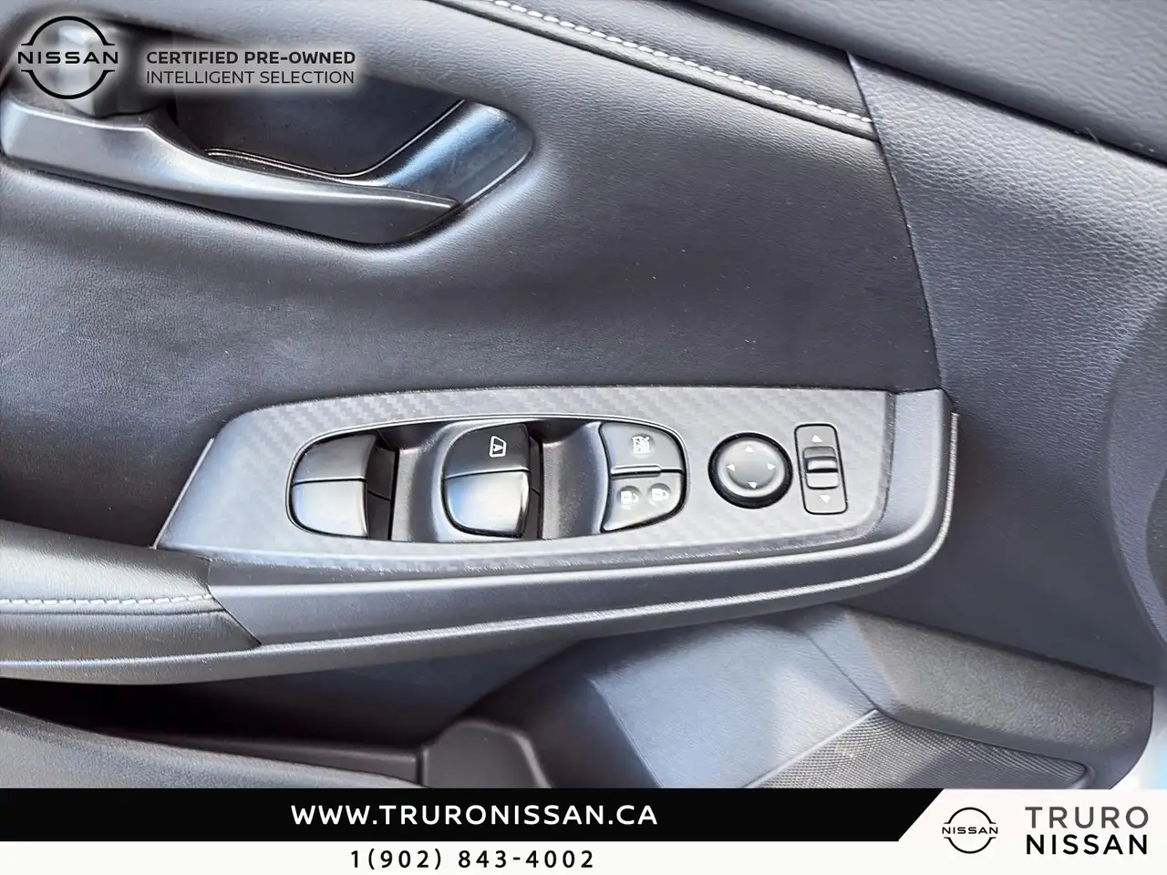 Nissan Sentra fotografie Nissan Sentra
