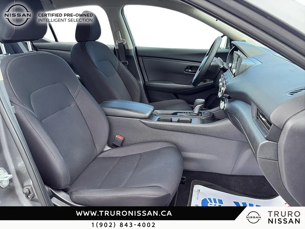 Nissan Sentra fotografie Nissan Sentra