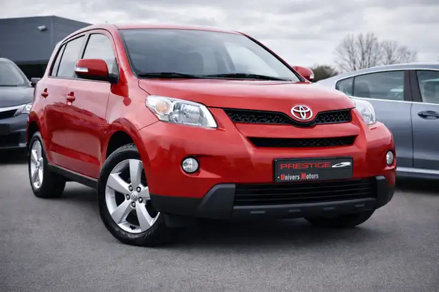 Toyota Urban Cruiser 90 D-4D LIFE 4WD