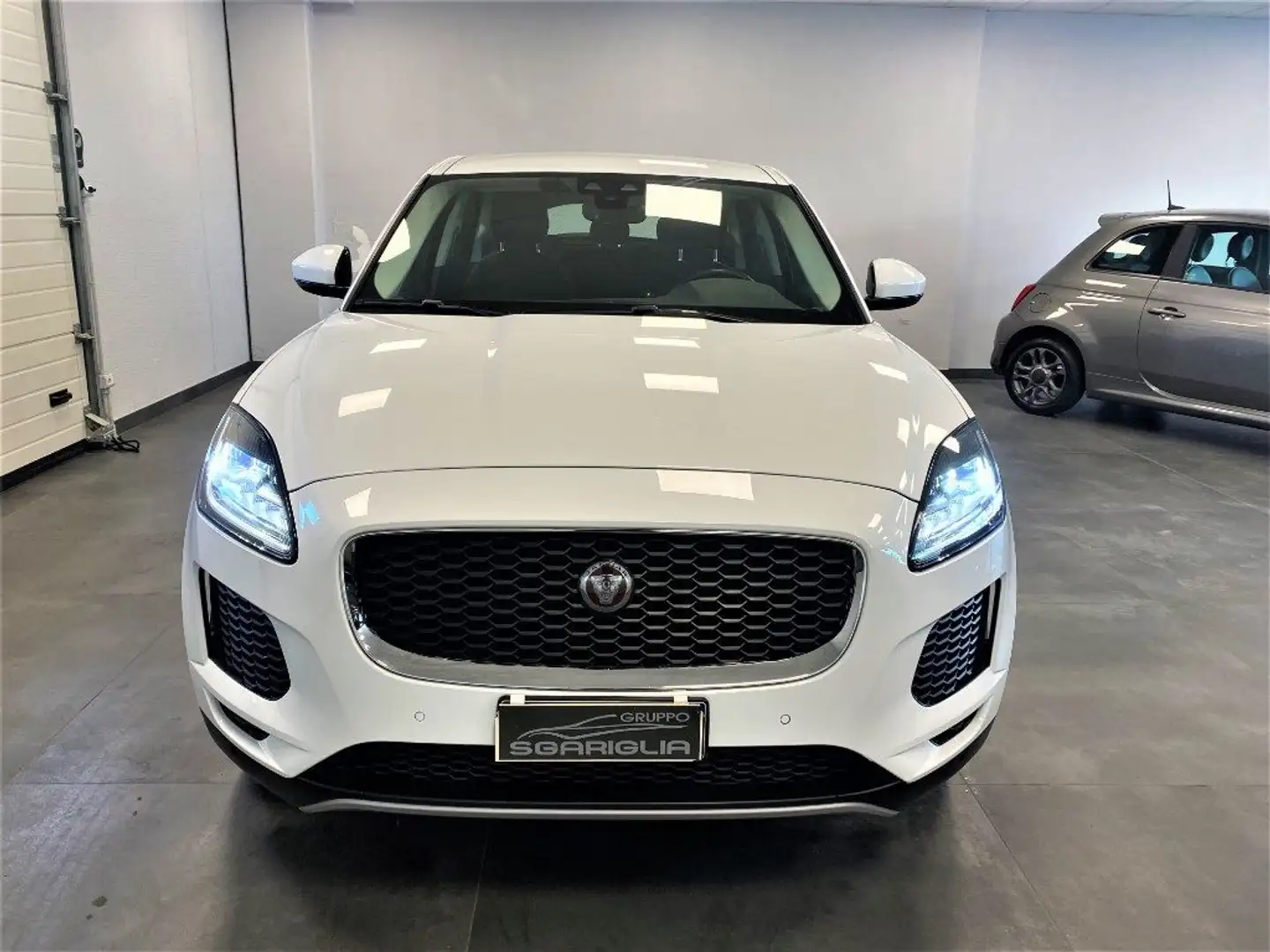 Jaguar E-Pace 2.0D AWD Automatico SE Blanco - 2