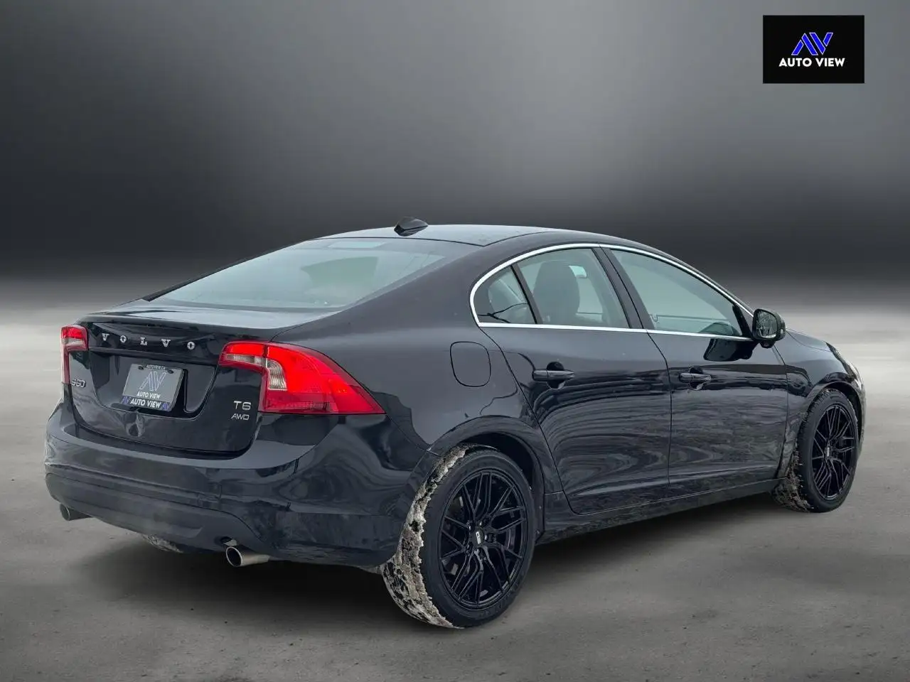 Volvo S60 снимка Volvo S60