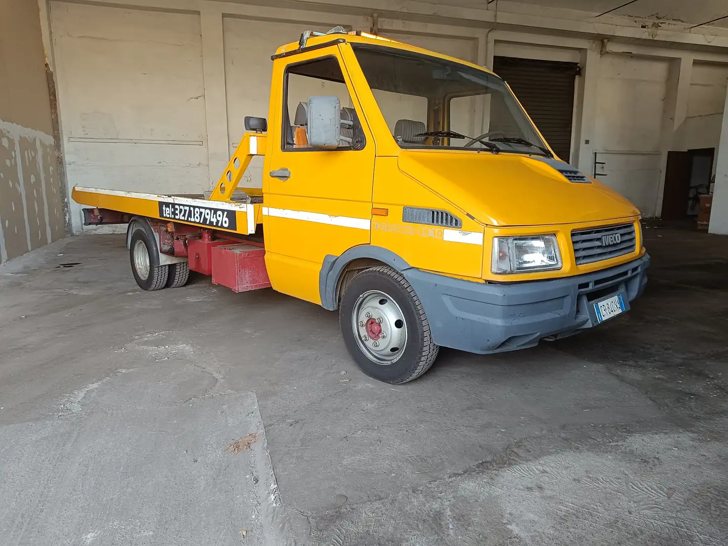 Iveco Daily Carroattrezzi Daily 2.5 TD Patente B scarrabile Giallo - 1