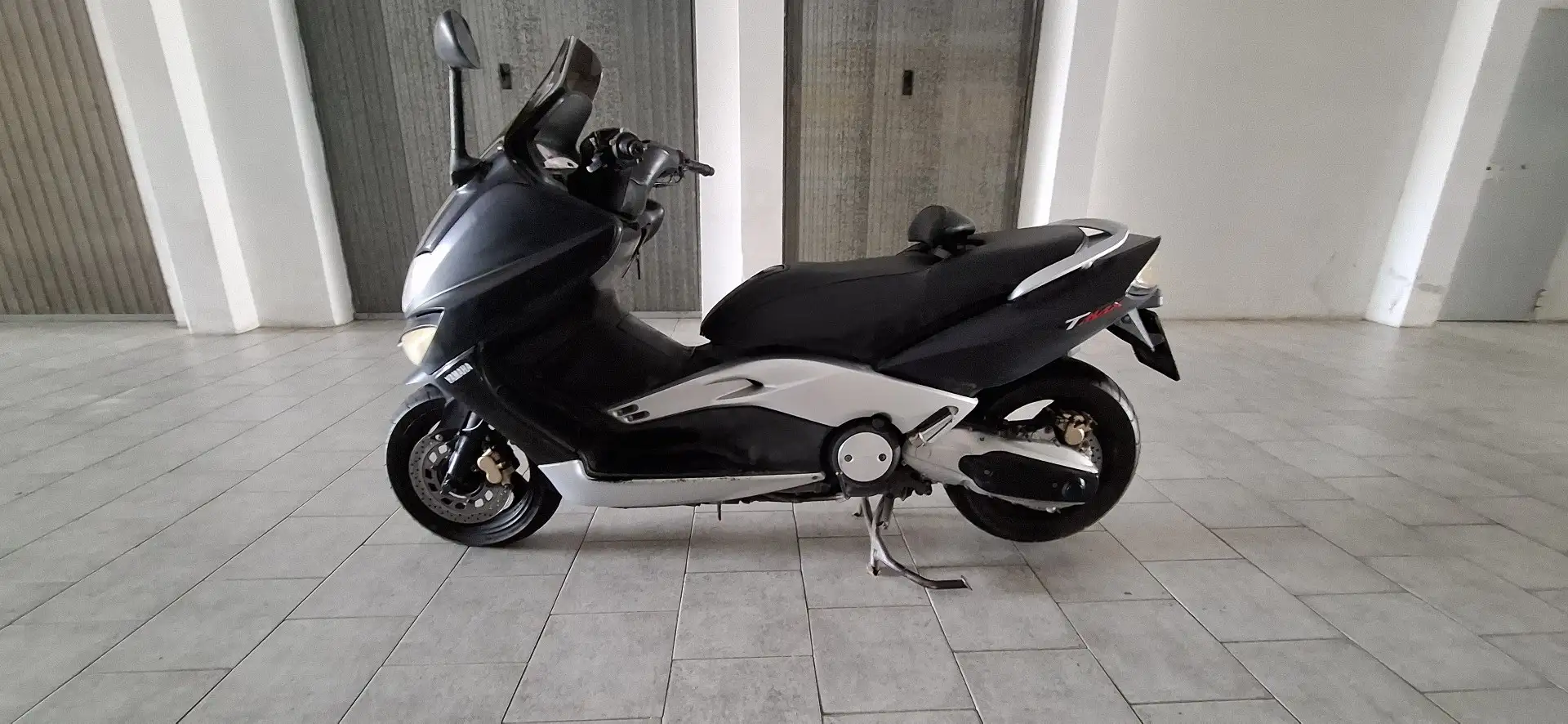Yamaha TMAX 500 Nero - 1